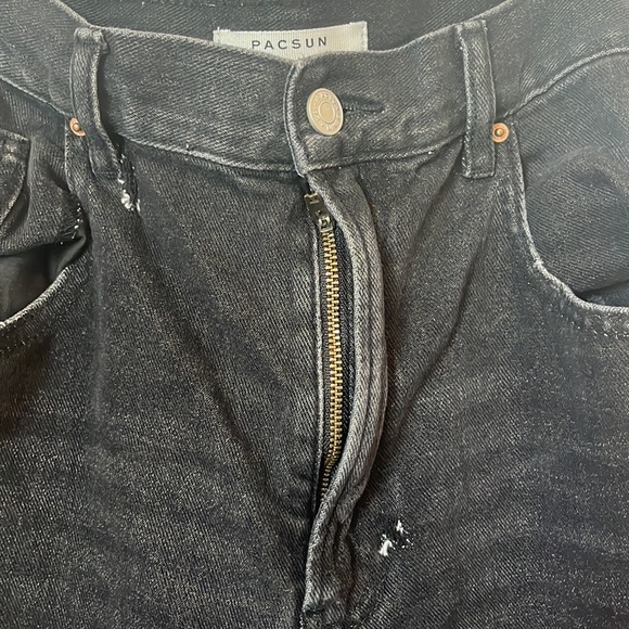 Pacsun in Balloon Jeans - Picture 4 of 4